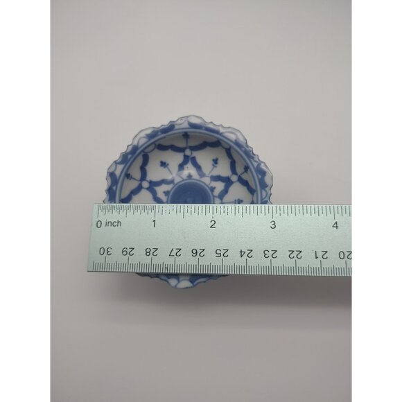 Vintage Set of 6 Blue White Floral Porcelain Stacking Pedestal Bowls 9.5” Tall - Picture 15 of 17